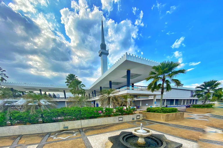 Kuala Lumpur: tour de 1 día por la ciudad y las cuevas de BatuShared Tour: Meet at Location