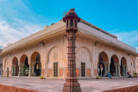 Jaipur: Private Full or Half-Day Sightseeing Tour by Car Full Day Tour with Guide Only - (Without Car & Driver)