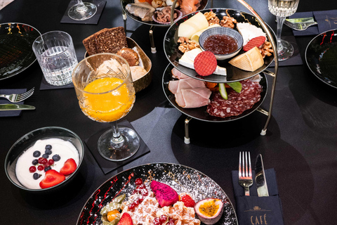 Berlin: Breakfast at Café Wintergarten Südburgenland Menu