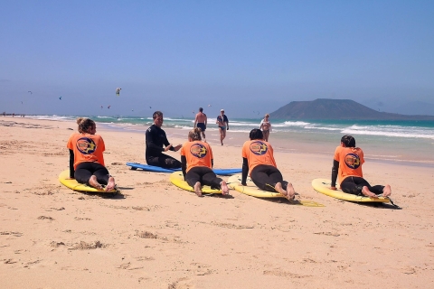 Fuerteventura: Apprendre à surfer leçonPartagé : leçon de surf de 2 heures