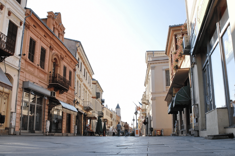 Kastoria: Private Lakes Tour to Pogradec, Ohrid & Bitola