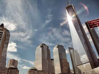 NY: Freiheitsstatue, Ellis Island & One World Observatory NY: Freiheitsstatue, Ellis Island & One World Observatory