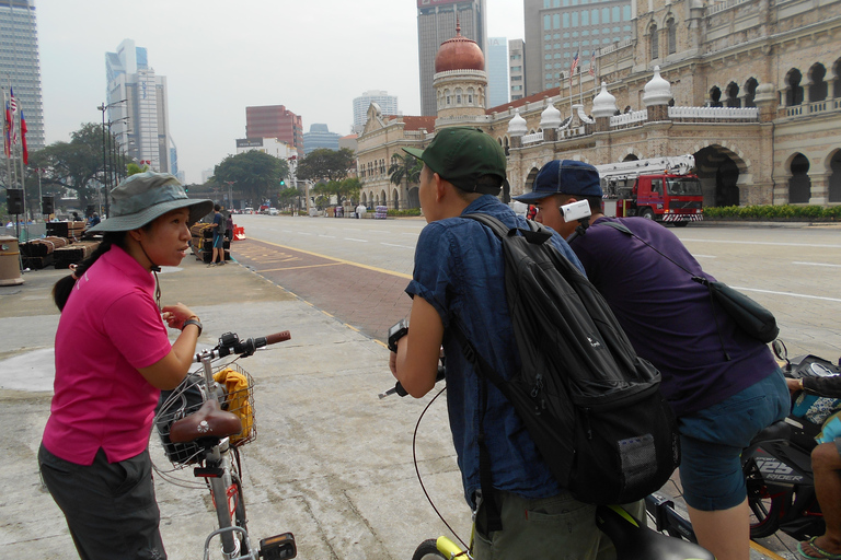 Kuala Lumpur oculta: tour en bicicleta de 4 horas