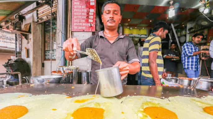 kuala lumpur evening food tour by bike