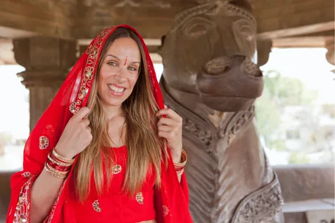 Best of Khajuraho (Guided Halfday Sightseeing Tour by Car)