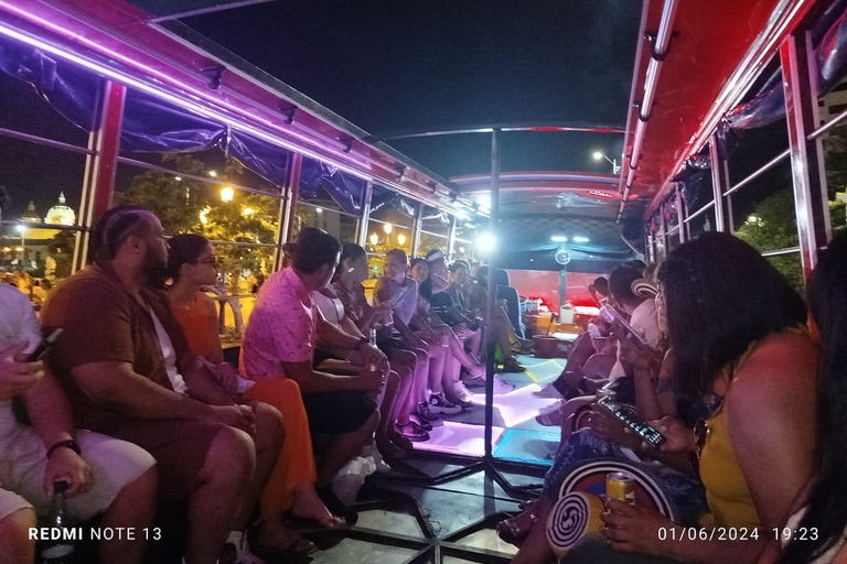 Cartagena: Party on a typical bus crossing the city