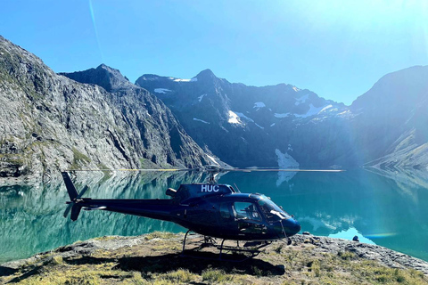 Milford Sound from Te Anau | 70-Min Elite Helicopter Flight