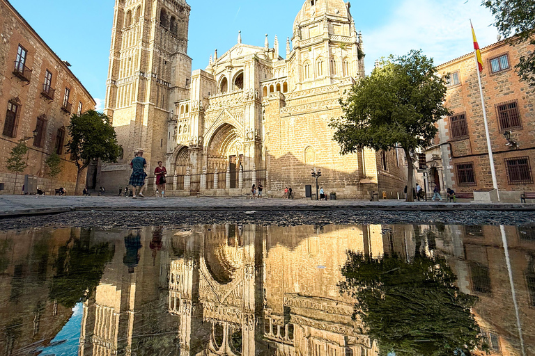 Madrid: Small Group Toledo & Consuegra Windmills Day Trip
