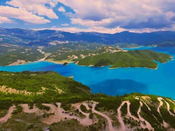 Da Tirana: Escursione di un giorno al lago Bovilla e alla montagna Gamti