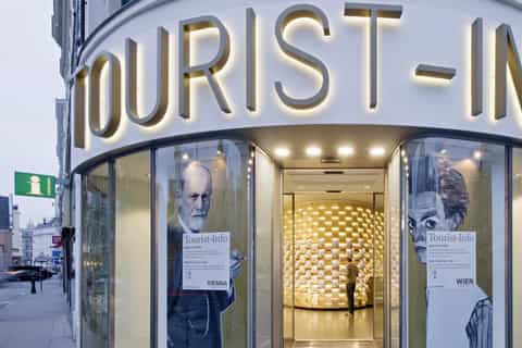 Vienna: Guided Walking Tour of City Center Highlights