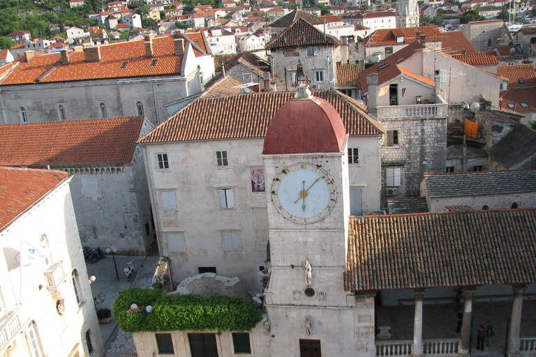 Au départ de Split : Excursion d'une demi-journée à TrogirExcursion d'une demi-journée à Trogir depuis Split