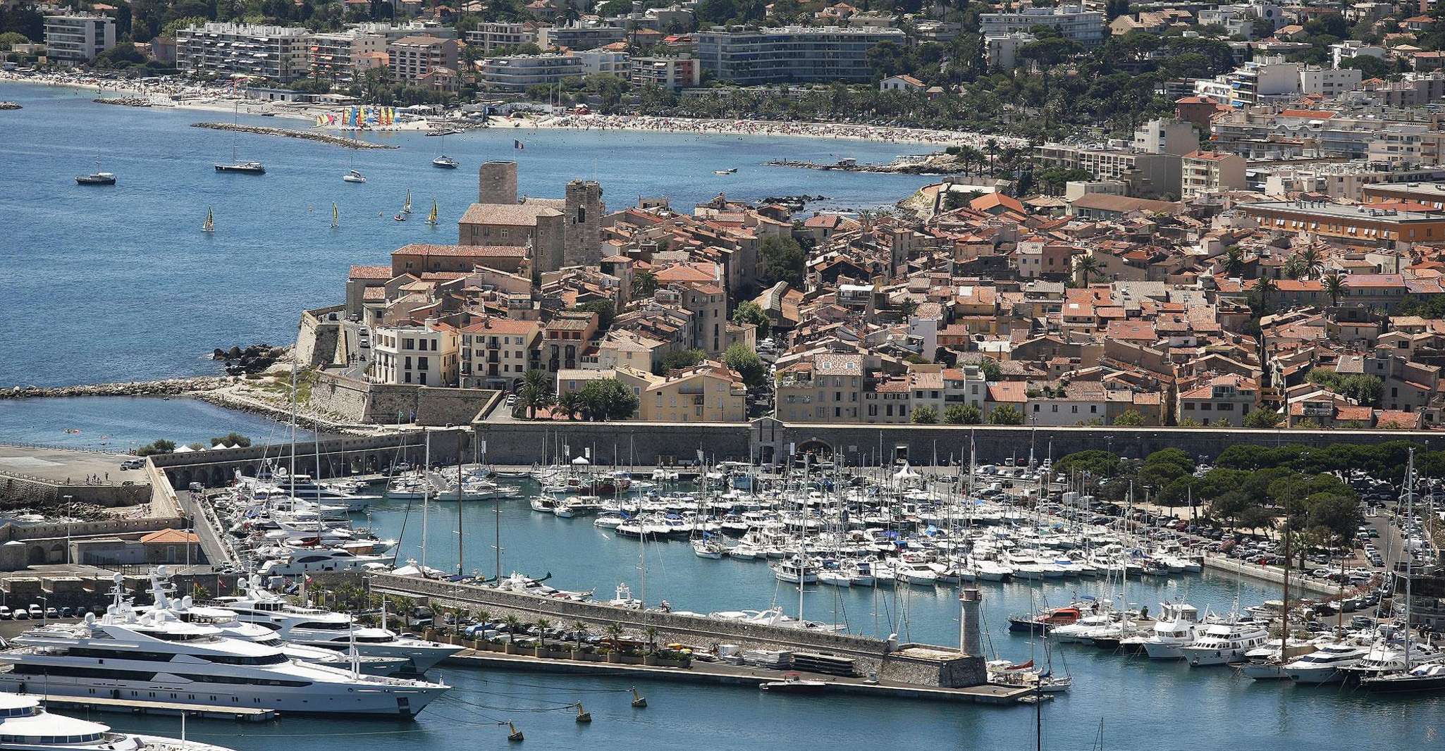 St. Paul de Vence, Antibes & Cannes, Ganztagestour - Hizvo