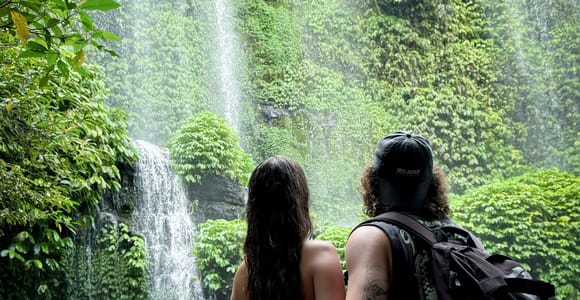 Lombok: Benang Stokel & Kelambu Waterfalls & Merese Hill