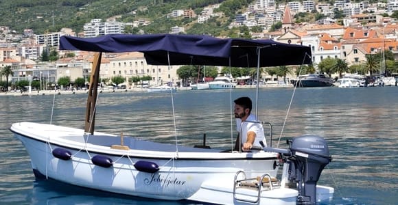 Makarska: Betina 490 Self-Drive Boat Hire, No License Needed