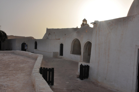 Djerba: Sidi Yeti Mosque Guided Tour