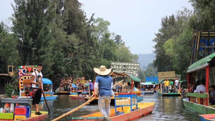 día completo xochimilcocoyoacán con museo frida kahlo