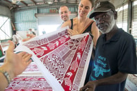 Von Darwin, Tiwi Islands Kulturtag Tour mit der Fähre - Hizvo