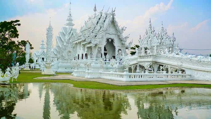 from chiang mai white temple golden triangle day trip
