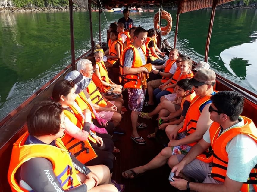 Croisi Re Toiles Dans La Baie D Halong Et La Baie De Lan Ha