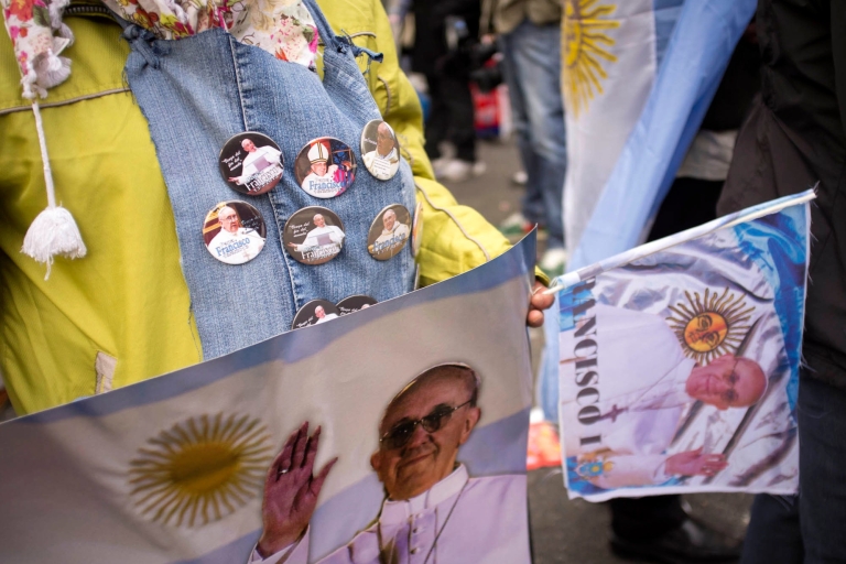 Het leven van paus Franciscus in privétour in Buenos Aires
