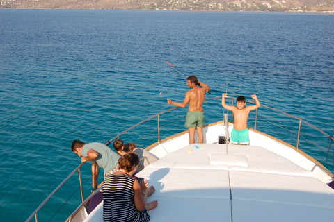 Athens: Private Cruise of Athens Riviera & Saronic Islands