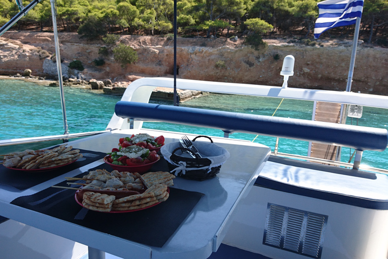 Athens: Private Cruise of Athens Riviera &amp; Saronic Islands