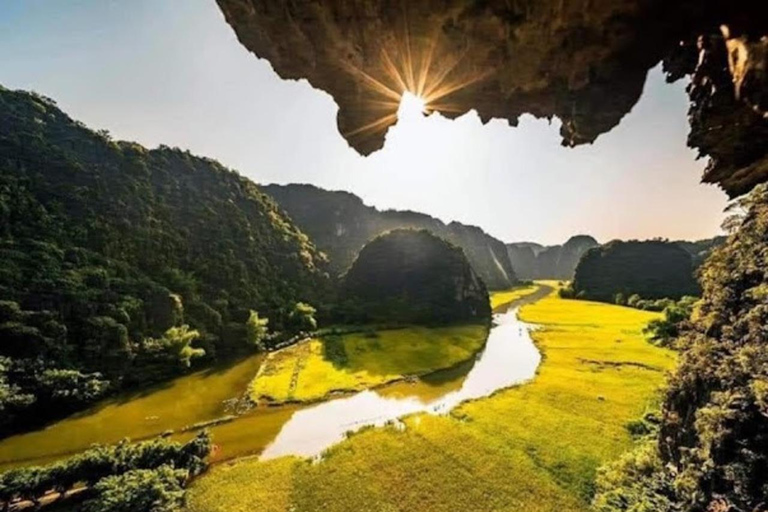 吉婆岛：宁平、长安、木洞和拜订寺 2 日游猫巴岛：宁平、长安、木阿洞和拜订寺 2 日游