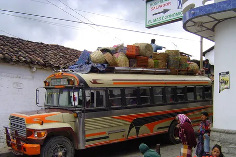 Da Antigua: Tour di 2 giorni di Chichicastenango e del Lago Atitlan