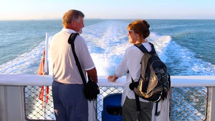 tiwi islands ferry from darwin