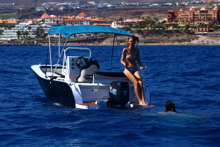 Teneriffa: Ein Boot ohne Führerschein mieten, selbst fahren4-Stunden-Miete