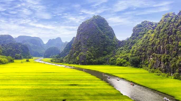 from hanoi hoa lu tam coc fullday tour by bike sampan