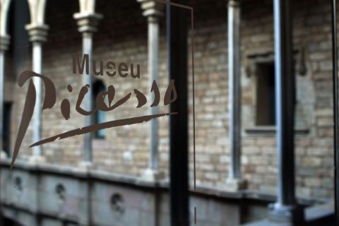 Barcelona: Picasso Museum and Born Neighborhood Guided Tour