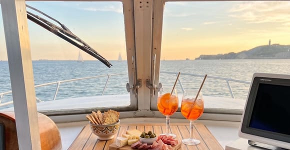 Gulf of Poets: Cruise Tour with a Dip in the Sea and Aperitif