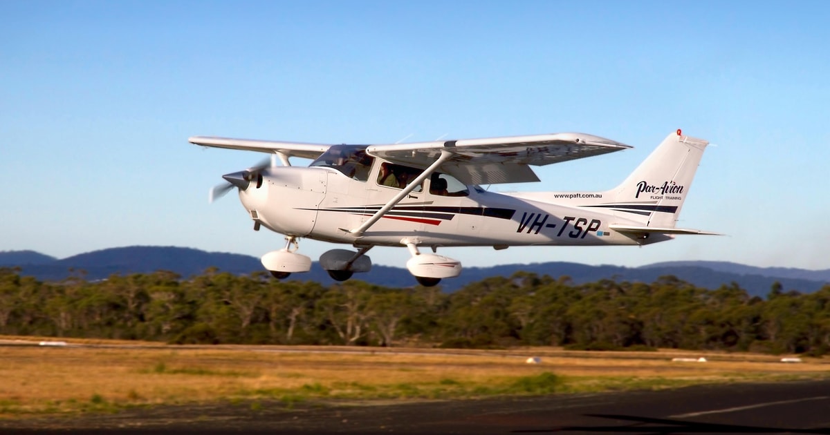 20 Minute Scenic Hobart Plane Flight