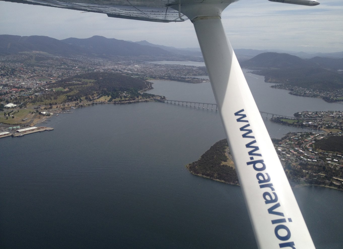 30 minutters naturskøn flyvetur i Hobart