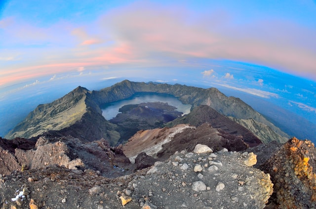 Mt. Rinjani Summit and Segara Anak Lake 3-Day Hike