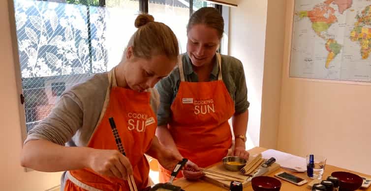 Tokyo: Wagyu and 7 Japanese Dishes Cooking Class