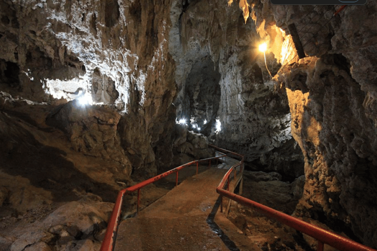 Chiapas: Grutas de Rancho Nuevo und Arcotete