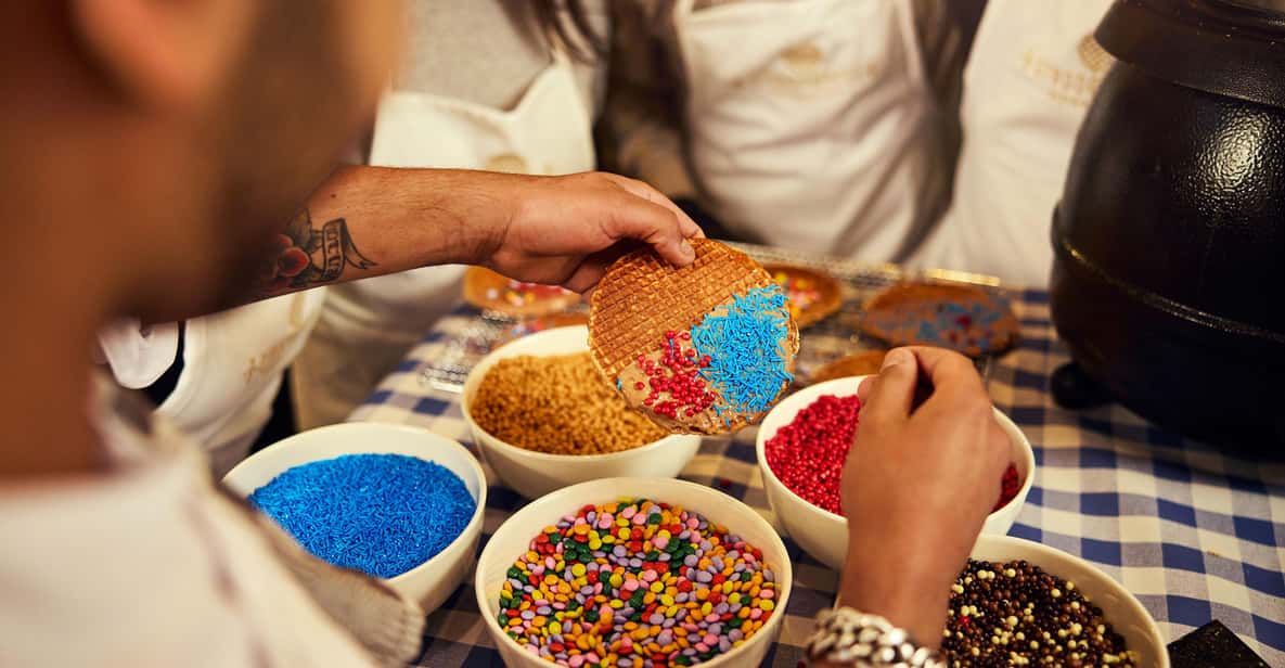 Afbeelding 6 van Amsterdam: Workshop stroopwafels maken