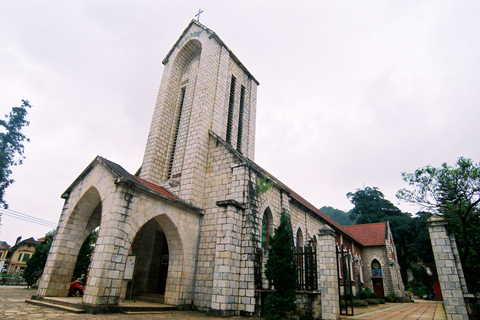 From Hanoi: Two-Day Sapa Tour with Fansipan Peak Visit