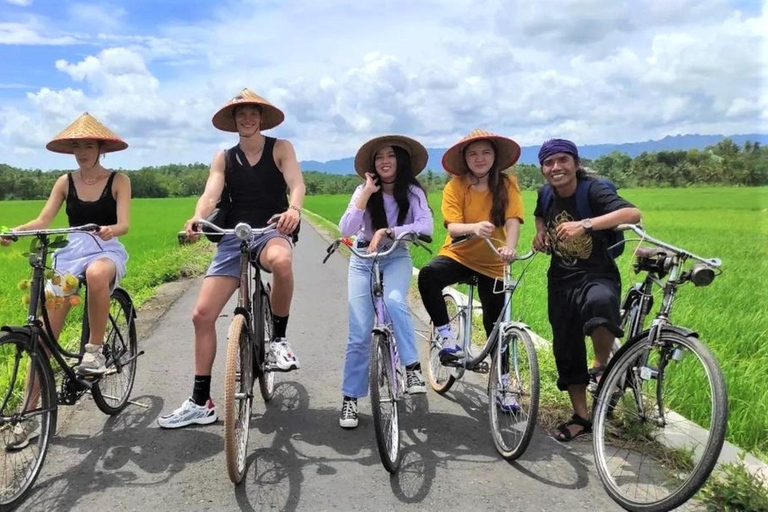 Yogyakarta: Wiejska wycieczka rowerowa z klasycznym rowerem