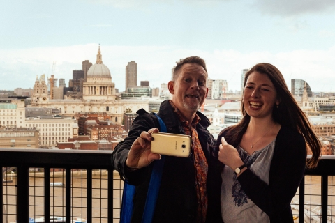 London: Private Tour with Locals – Highlights & Hidden Gems