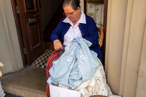 Funchal: Guided Walking Tour with Tastings