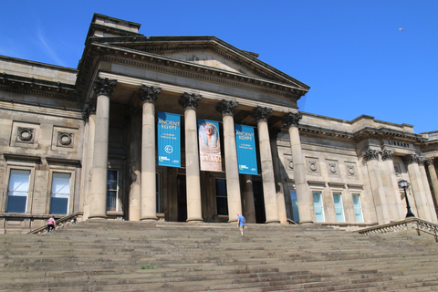 Liverpool: Half day Beatles excursion. Visit the Cavern Club