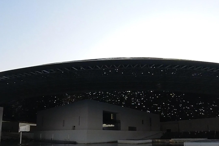 Abu Zabi: luksusowy rejs elektrycznym katamaranem do Luwru2-Seater Catamaran - 15 Minutes