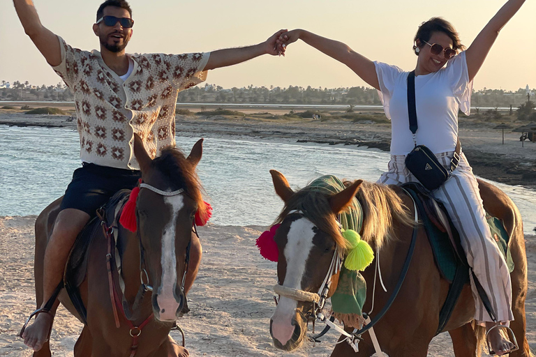 Djerba: 1,5-stündiger Ausritt an den Stränden der Insel und durch die Lagune