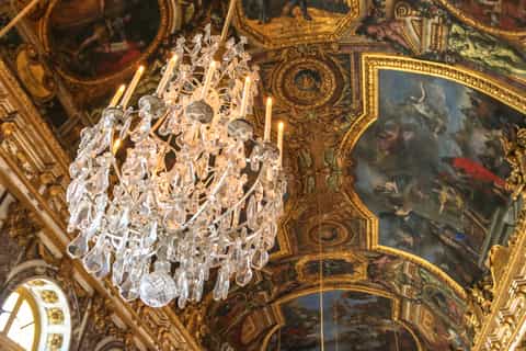 Skip-the-Line Versailles Palace Tour by Train from Paris