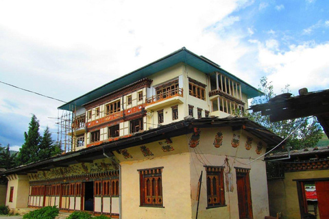 Bhutan Art, Symbolism &amp; Heritage Walk Tour 3 Days / 2 Nights