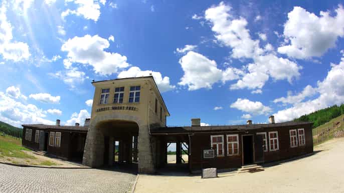 visite du camp grossrosen et de jawor
