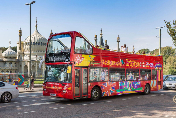 Brighton: Stadsvandring med sightseeing Hop-on Hop-off-buss
